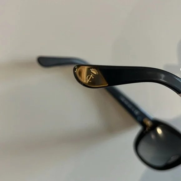 Juicy Couture JU 556/S Black Studded Cat-Eye Sunglasses - Picture 4 of 5